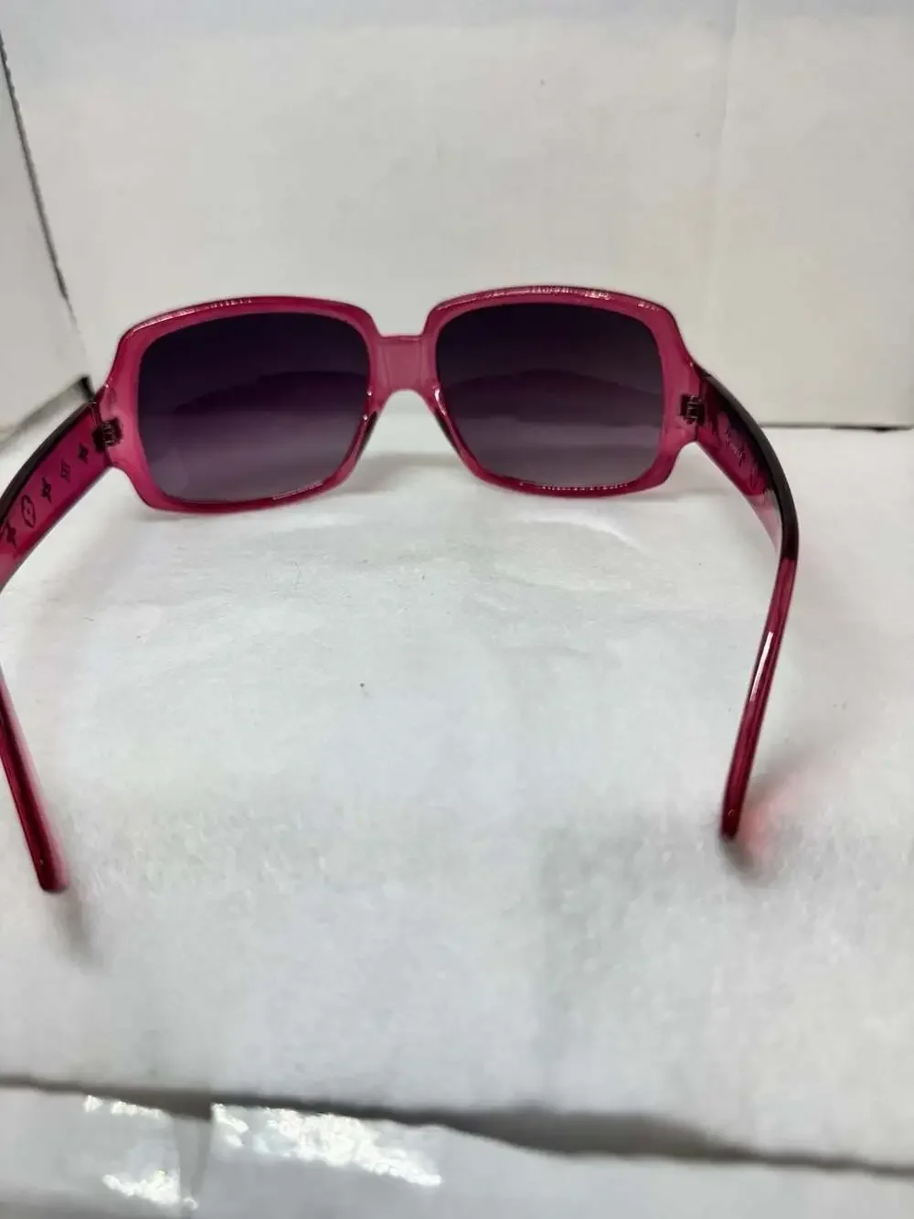 #Hot Chic Unbranded IItalian Designed Monogram Pattern Sunglasses